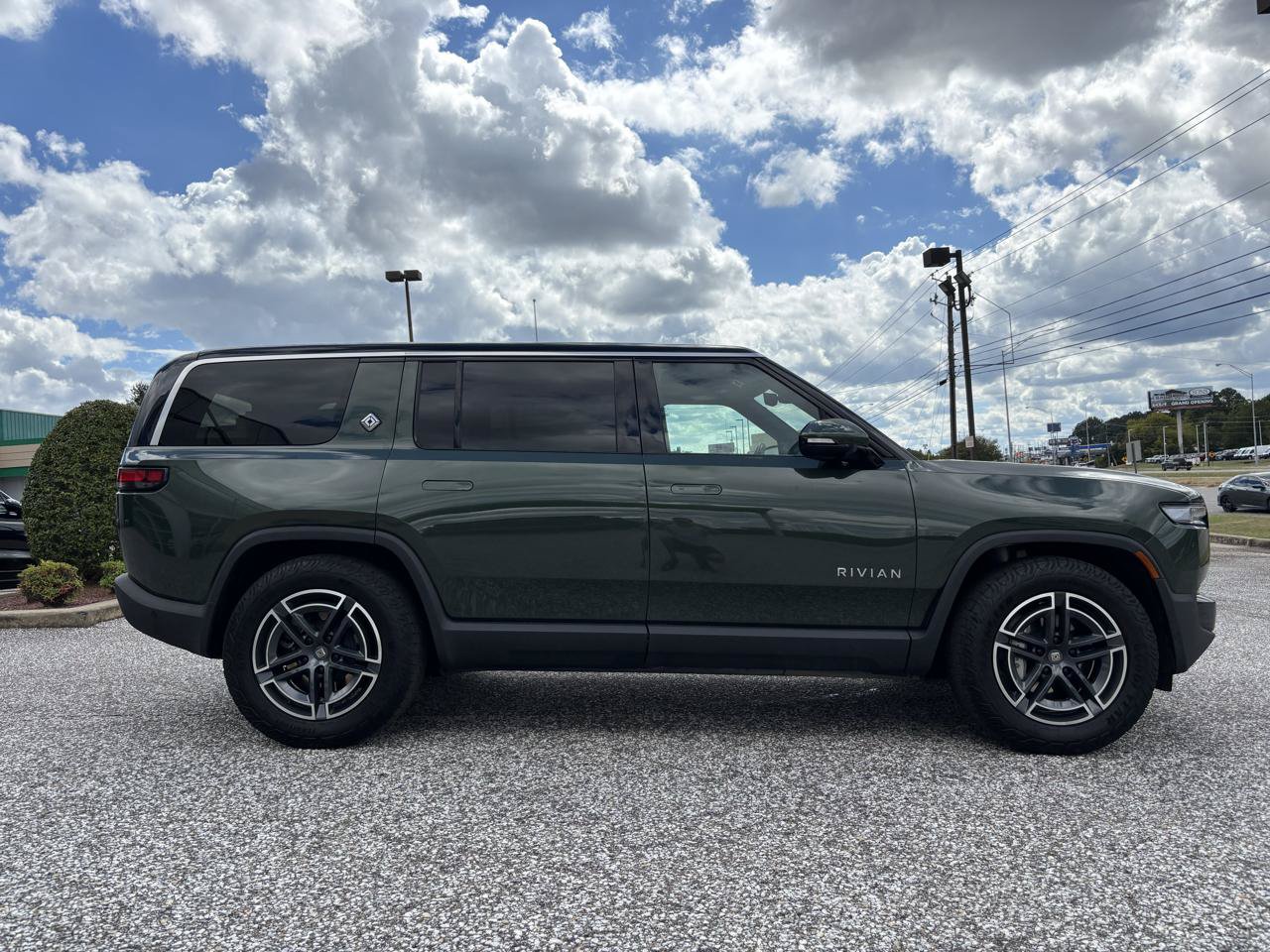 Used 2025 Rivian R1S Adventure Dual AWD/4WD image 6