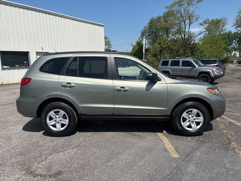 Used 2009 Hyundai Santa Fe GLS FWD image 6