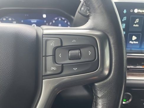 Used 2022 Chevrolet Silverado 1500 LT AWD/4WD image 19