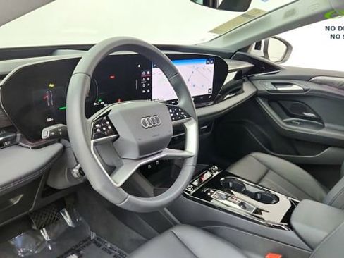 Used 2025 Audi A6 e-tron Premium Plus w/ Premium Plus RWD image 18