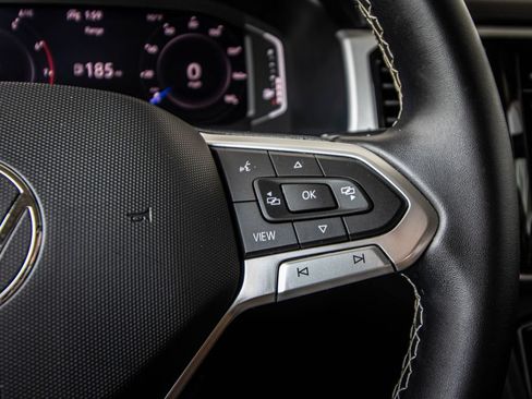 Certified 2023 Volkswagen Atlas SE FWD image 37