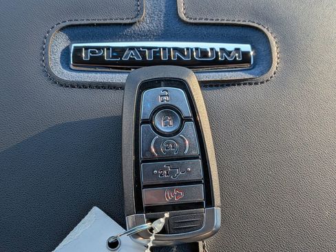New 2025 Ford F150 Platinum w/ FX4 Off-Road Package image 33