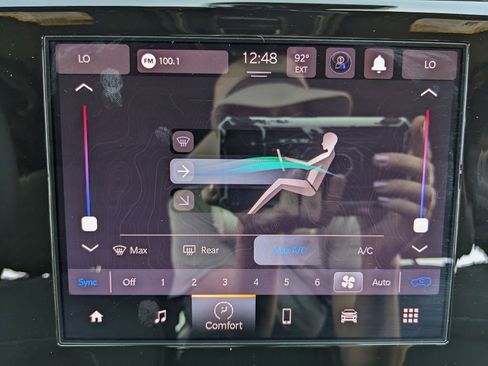 Used 2026 Jeep Grand Cherokee Laredo image 30