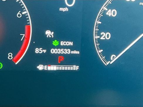 Used 2024 Honda CR-V LX image 15