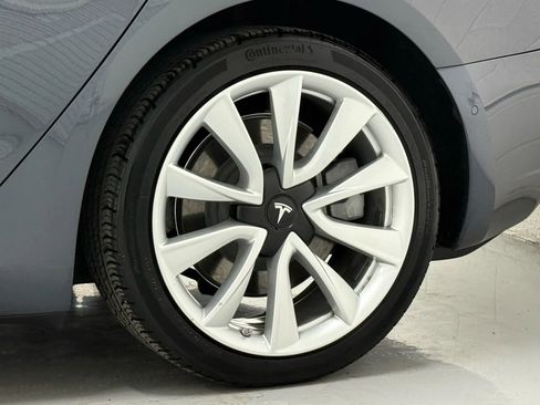 Used 2018 Tesla Model 3 Long Range image 34