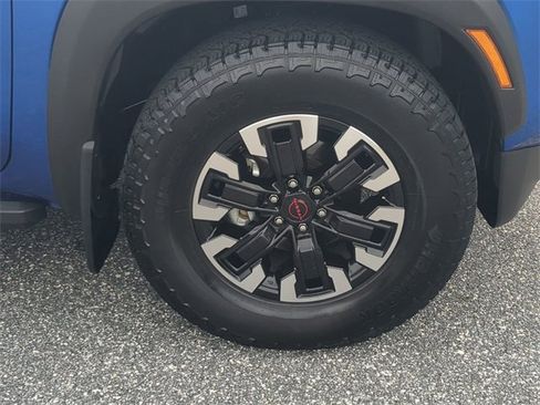 Used 2024 Nissan Frontier Pro-X image 23
