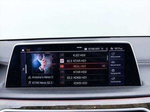 Used 2022 BMW 750i xDrive w/ Luxury Rear Seating Package image 25