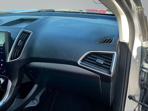Used 2024 Ford Edge SEL AWD/4WD image 27