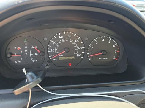 Used 2000 Toyota Solara SE FWD image 14