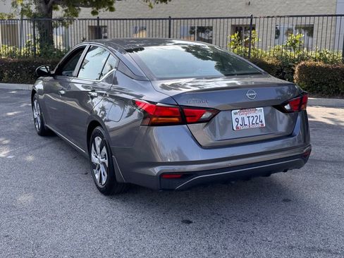 Certified 2024 Nissan Altima 2.5 S FWD image 6