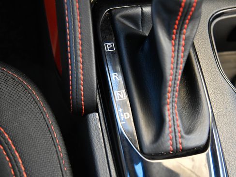 Used 2024 Nissan Frontier PRO-4X w/ Off-Road Protection Package image 24