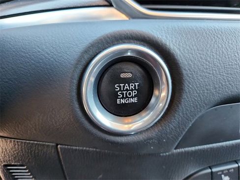 Used 2022 MAZDA CX-5 Carbon Edition image 19