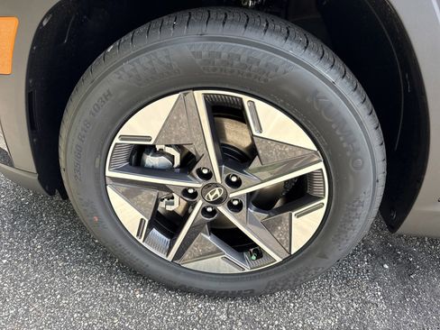 New 2026 Hyundai Tucson SEL FWD image 9