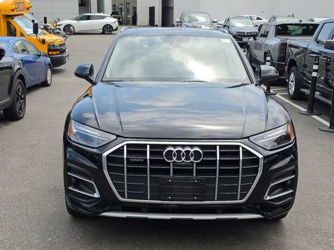 Used 2021 Audi Q5 2.0T Premium Plus w/ Premium Plus Package AWD/4WD image 3