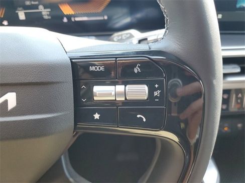 New 2026 Kia Sorento LX image 27