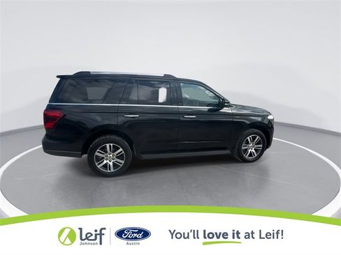 Certified 2024 Ford Expedition Limited image 12