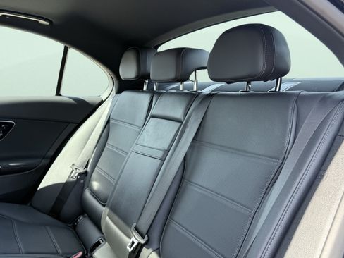 Used 2026 Mercedes-Benz C 300 Sedan w/ Exclusive Trim Package image 32