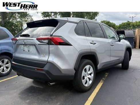Certified 2024 Toyota RAV4 LE AWD/4WD image 5