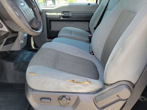 Used 2012 Ford F550 4x4 Regular Cab Super Duty w/ Payload Upgrade Pkg image 6