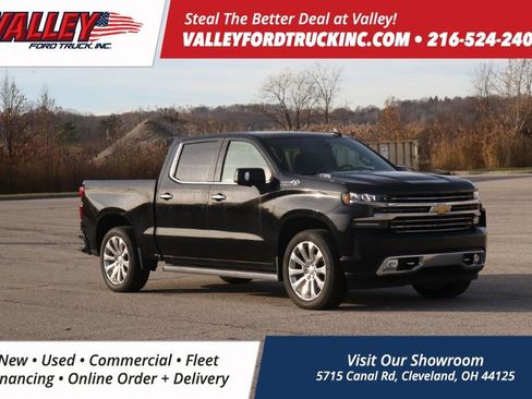 Used 2020 Chevrolet Silverado 1500 High Country w/ Technology Package image 1
