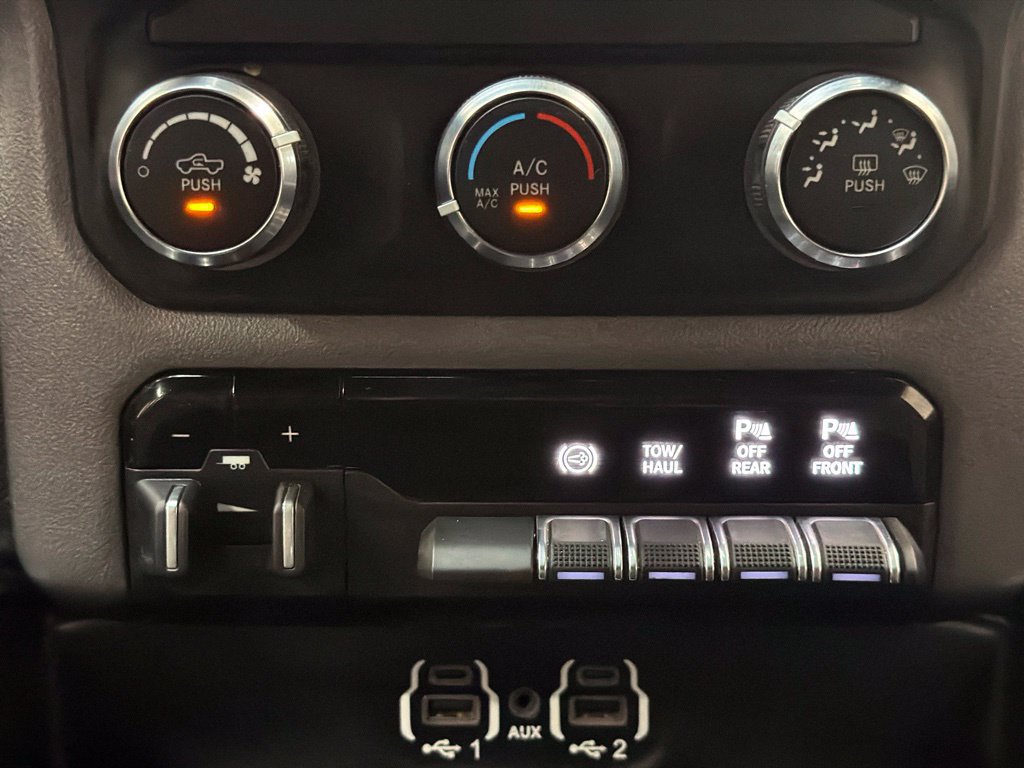 Used 2024 RAM 2500 Big Horn w/ Off Road Package AWD/4WD image 15