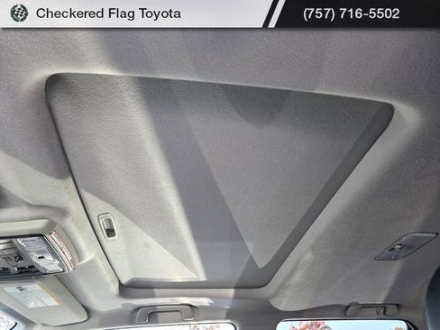 Used 2022 Toyota 4Runner TRD Off-Road Premium image 10