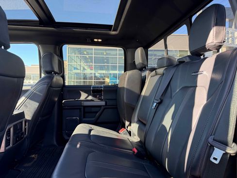 Used 2022 Ford F350 Platinum image 30