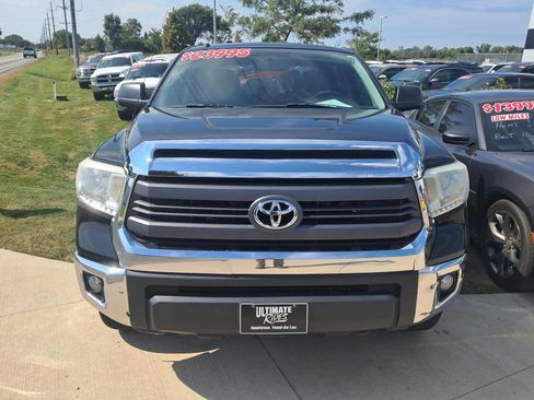 Used 2015 Toyota Tundra SR5 w/ TRD Off Road Package image 11