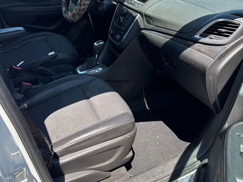Used 2015 Buick Encore FWD image 5