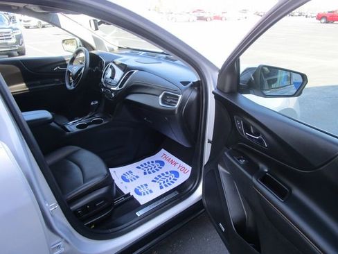 Used 2019 Chevrolet Equinox Premier image 24