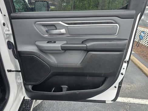 Used 2019 RAM 1500 Big Horn AWD/4WD image 18