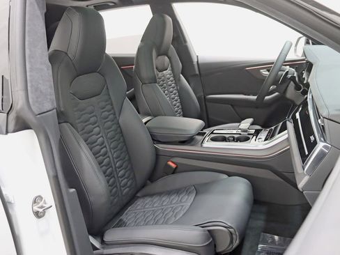 Used 2026 Audi RS Q8 performance image 30