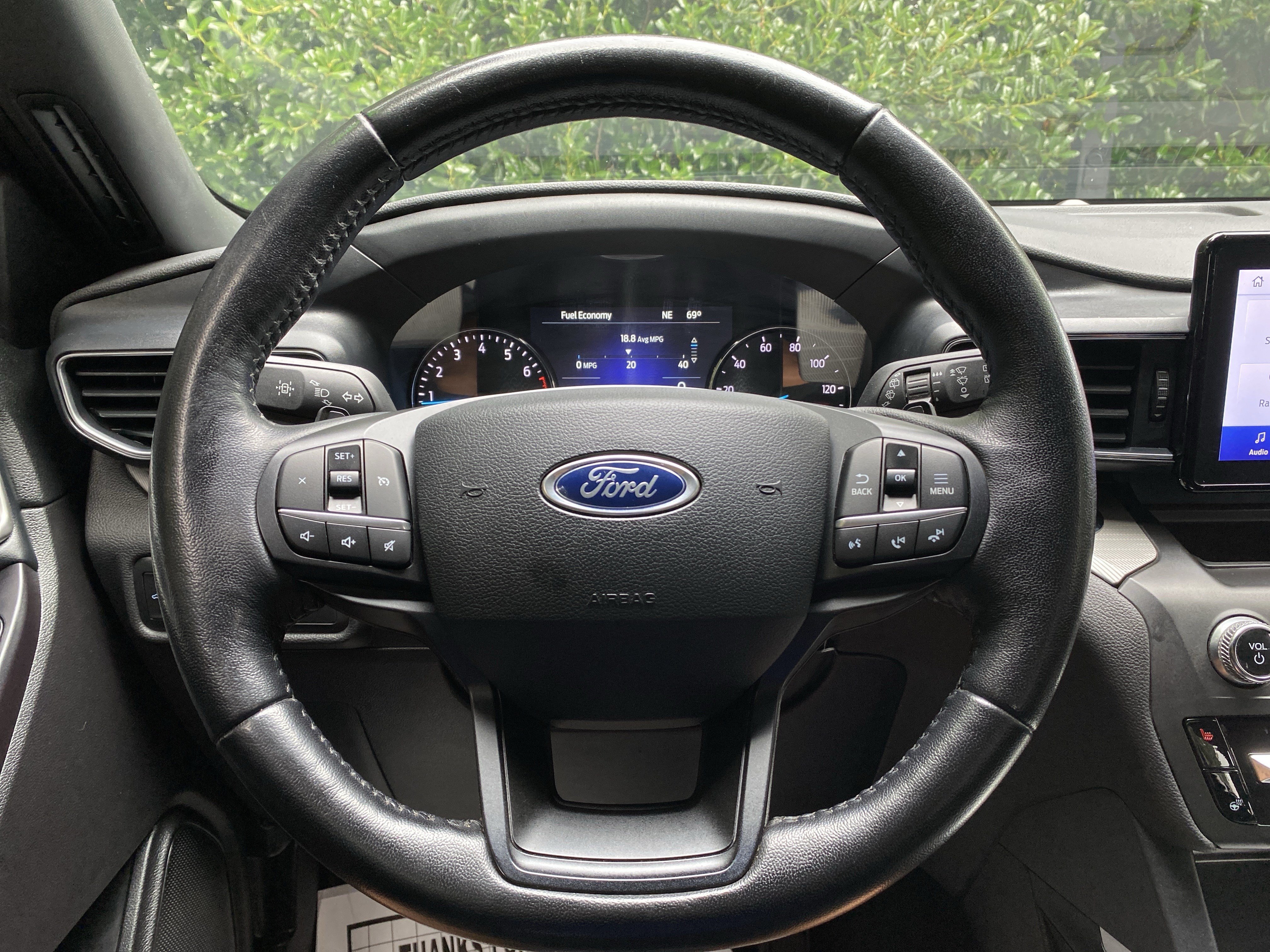 Used 2020 Ford Explorer XLT w/ Equipment Group 202A AWD/4WD image 18