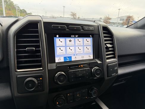 Certified 2019 Ford F150 Raptor w/ Equipment Group 801A Mid image 16