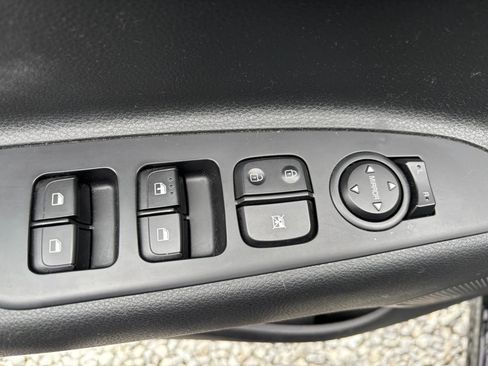 Used 2023 Kia Rio S w/ Technology Package FWD image 14
