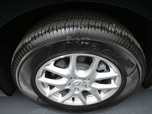 New 2026 Chrysler Pacifica Select FWD image 9