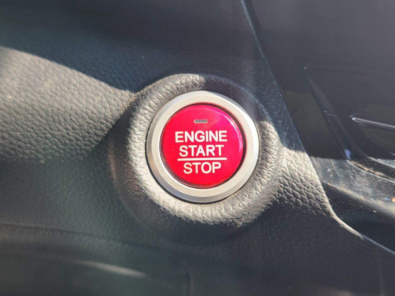 Used 2017 Honda Accord EX image 14