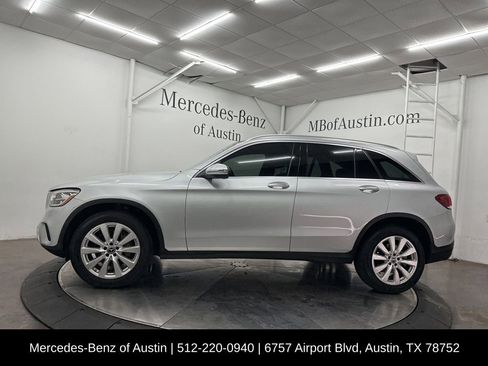 Used 2020 Mercedes-Benz GLC 300 image 4