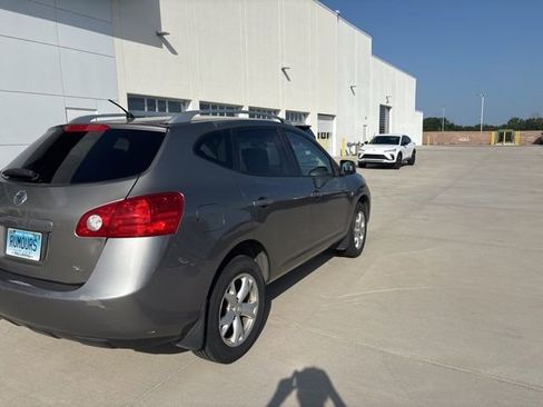 Used 2009 Nissan Rogue SL image 3