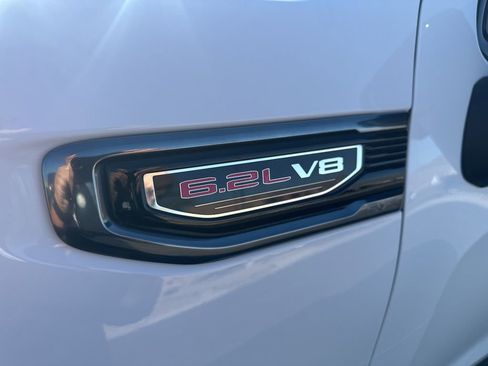 Used 2021 GMC Sierra 1500 AT4 image 12