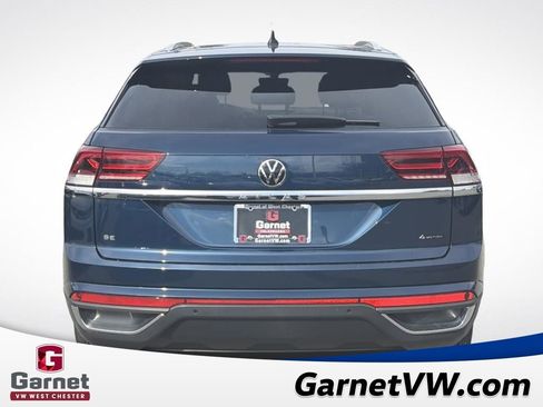 Used 2023 Volkswagen Atlas Cross Sport SE w/ Panoramic Sunroof Package image 4