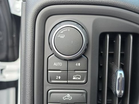 New 2026 Chevrolet Silverado 1500 Custom AWD/4WD image 27