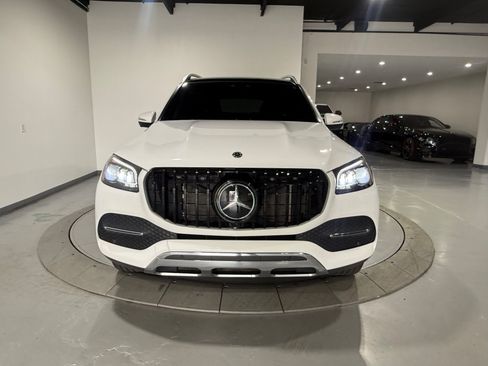 Used 2020 Mercedes-Benz GLS 450 4MATIC image 3