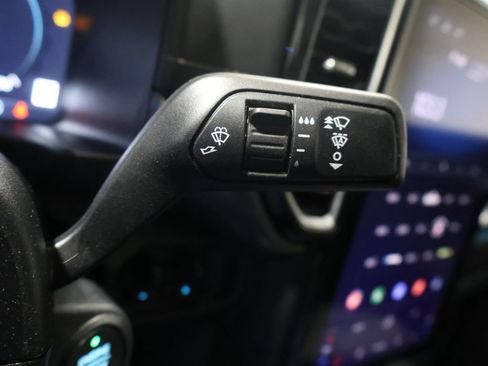 Used 2024 Ford Ranger Lariat w/ Advanced Towing Package image 40