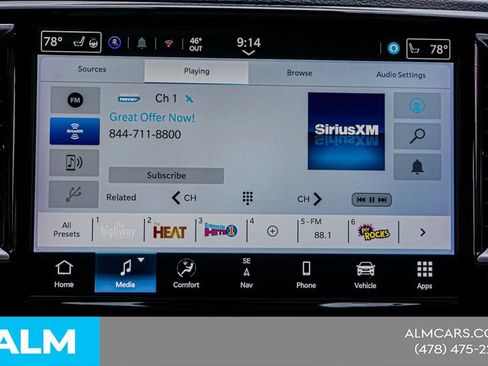 Used 2025 Chrysler Pacifica Limited FWD image 42
