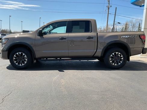 Used 2024 Nissan Titan PRO-4X w/ Off Road Protection Package AWD/4WD image 8