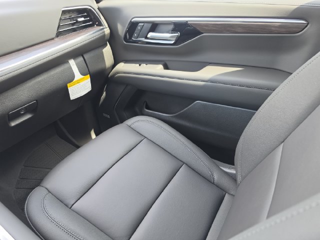 New 2026 Chevrolet Tahoe LT w/ Comfort Package RWD image 19
