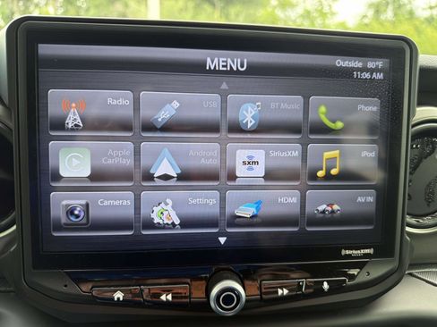 Used 2018 Jeep Wrangler Unlimited Sport S AWD/4WD image 22