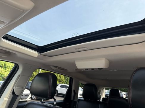 Used 2017 Dodge Journey GT AWD/4WD image 27