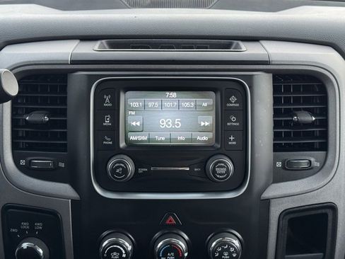 Used 2017 RAM 3500 Tradesman w/ Power & Remote Entry Group image 3